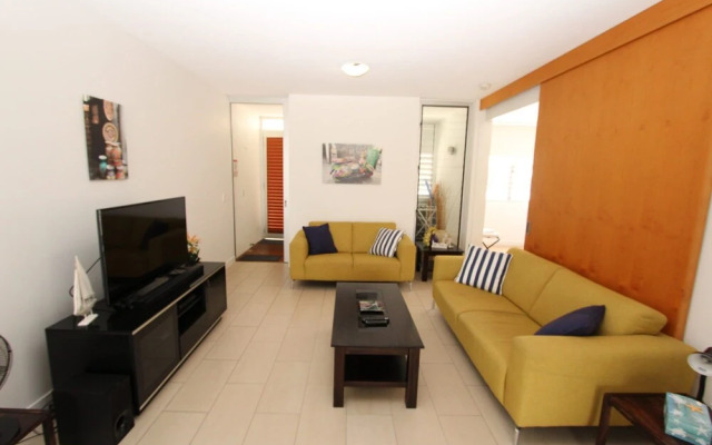 1 Bright Point Apartment 1408