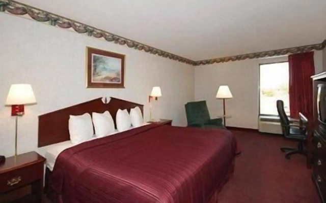 Quality Inn & Suites Columbus West - Hilliard
