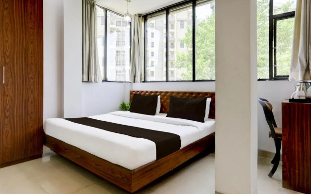 OYO 16952 Easy Stay