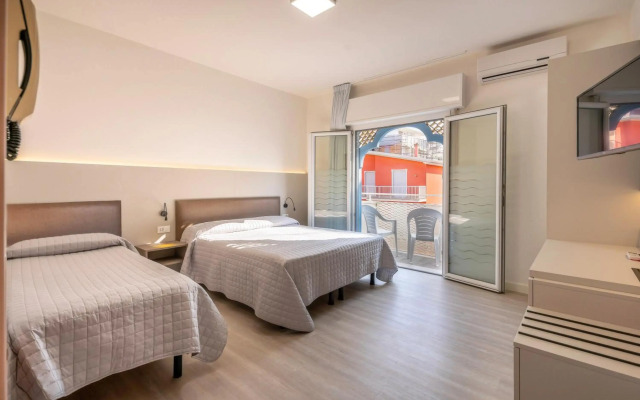 Hotel Maxim