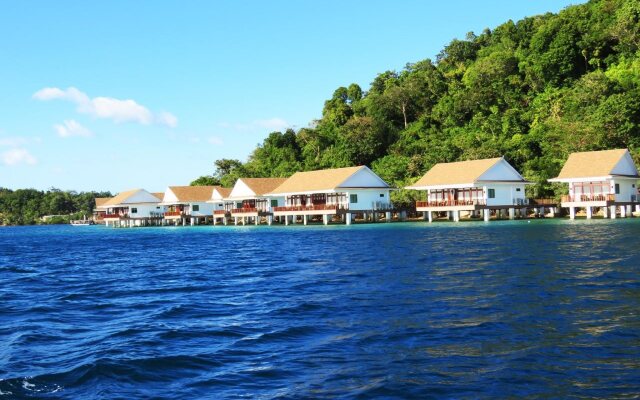 Sunlight Eco Tourism Island Resort