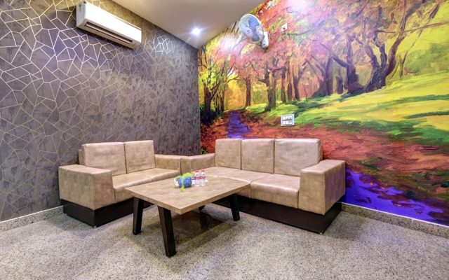 Hotel Silky Palace By GRB