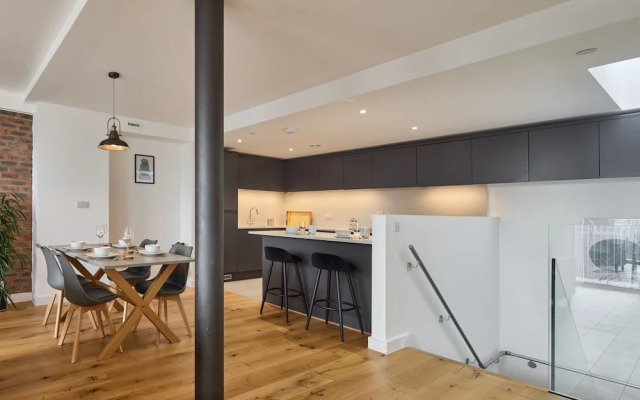 Charming Two-bedroom in the Northern Quarter