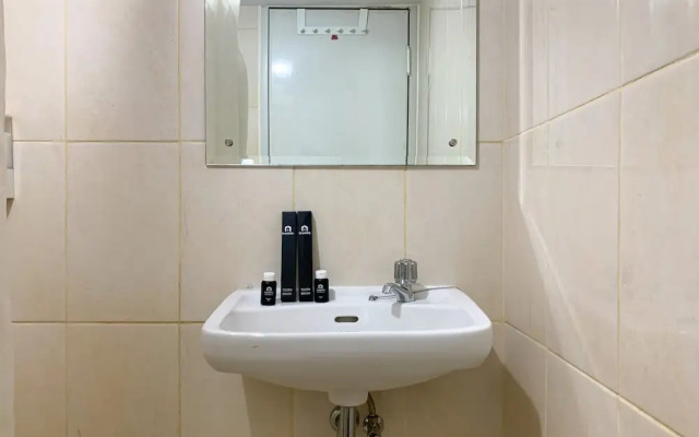 Lavish Studio At Springlake Summarecon Apartment