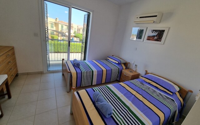Cyprus, 2 Beds Ensuite, Pool, Patios, Wifi, Parkin