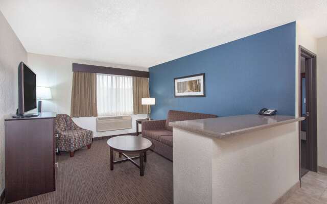 AmericInn by Wyndham Mankato Event Center