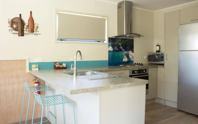 Hot Water Beach TOP 10 Holiday Park