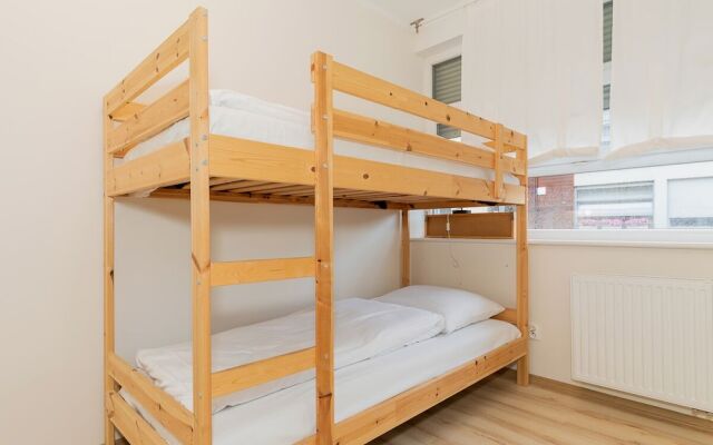 Jantar Rodzinny apartament z ogrodem