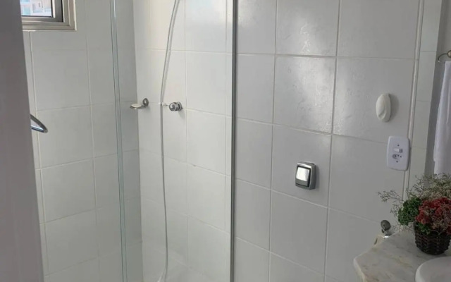 Apartamento Praia das Dunas, c WiFi, TV!