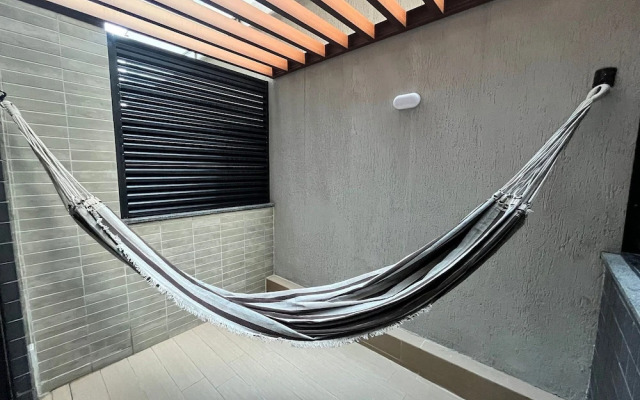 Hyde Park Lofts - by Living