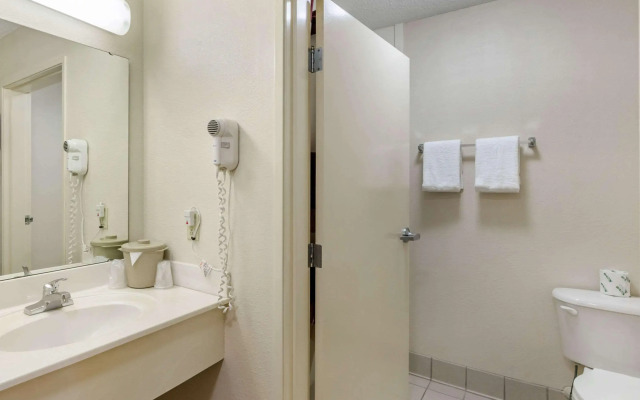 Comfort Inn & Suites Troutville - Roanoke North / Daleville