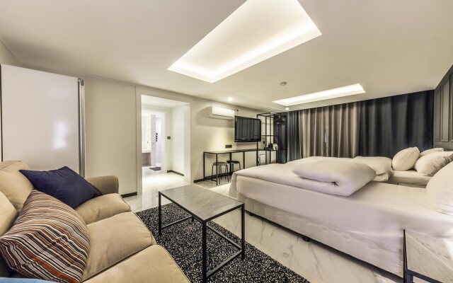 Stay Hotel
