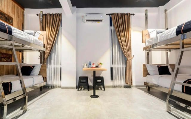 Super OYO Collection O 2627 Ratamya Co-living