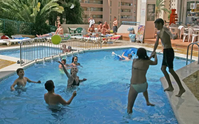 Las Torres Apartments