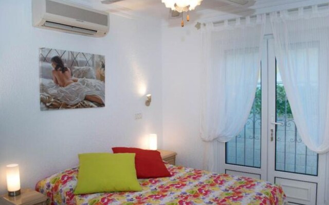 Frente al Mar 2. Rosales