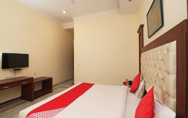 Birdhouse Residency By OYO Rooms