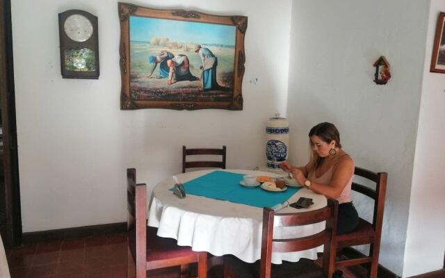 Hotel Real