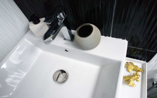 87 Oldtown @ River Pier