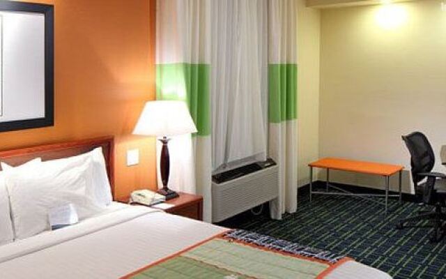 Fairfield Inn & Suites by Marriott San Francisco San Carlos