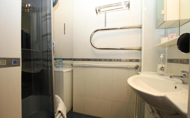 Tverskaya Street (Тверская Стрит) на улице Садовая-Триумфальная 4-10