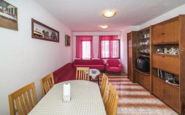 Apartment Andela