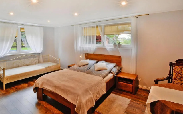 Spacious Holiday Apartment With Sauna, Kolobrzeg