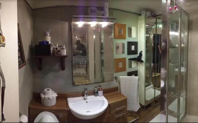 Lovely double bedroom in Rotherhithe