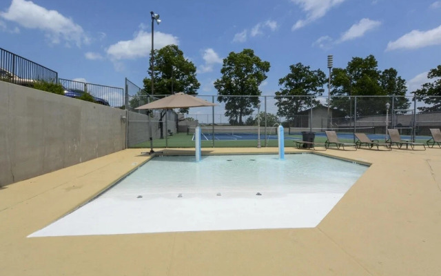 Pointe Royale 123-1 2 Bedroom Condo