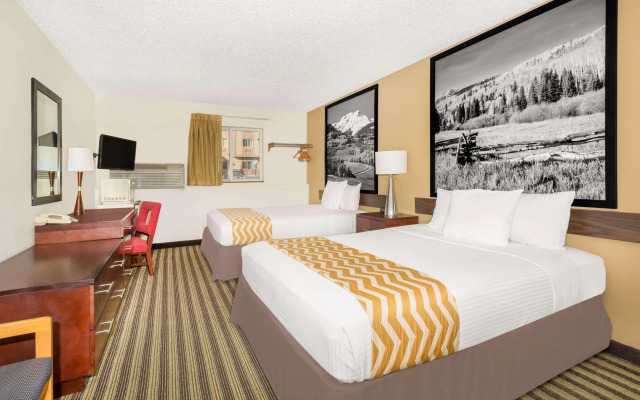 Travelodge by Wyndham Loveland/Fort Collins Area