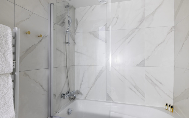 Hôtel Elysées Bassano