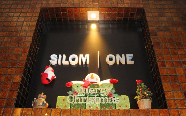 Silom One