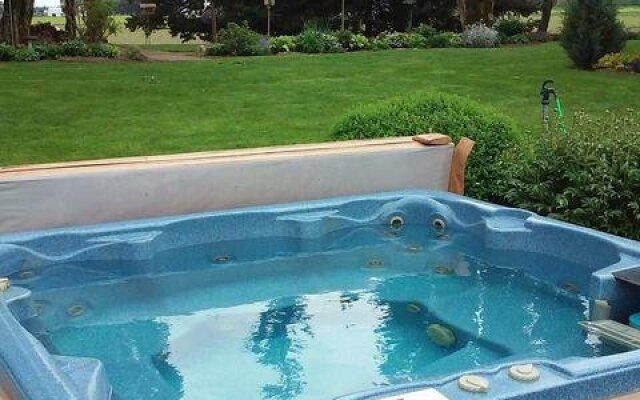 Oostema Farmstead Inn