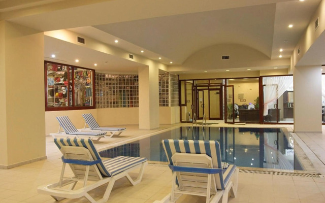Miarosa İncekum Beach Hotel