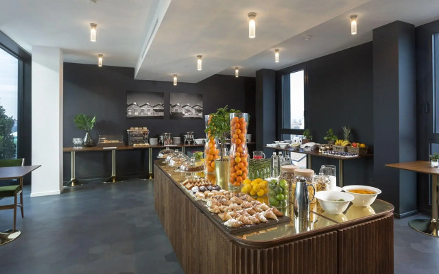 Collini Rooms