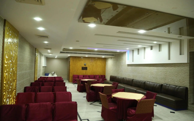 Jyoti Hotel