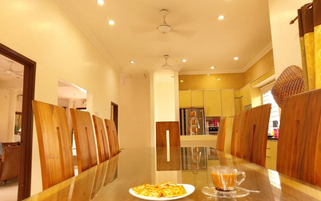 Villa Solihin
