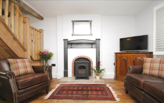 Springwell , West Wittering 414609