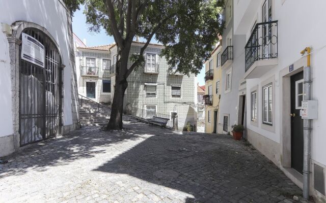 Alfama Suite by Homing