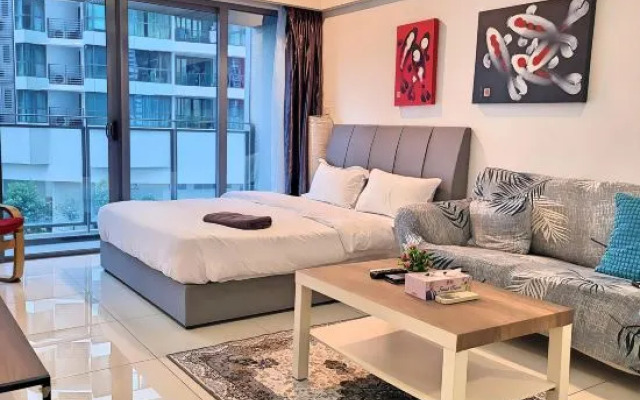 Mercu Summer Suites by Regal Homes