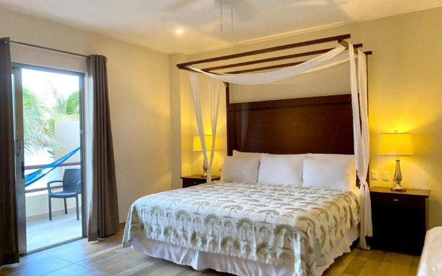 Hotel Playa la Media Luna, Isla Mujeres