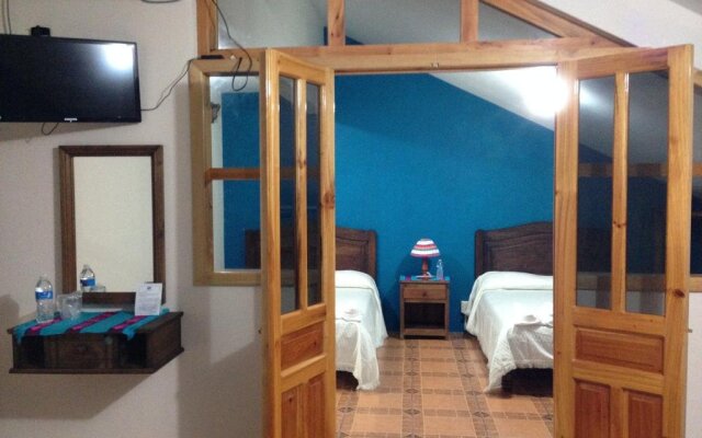 Hotel Posada Las Rosas