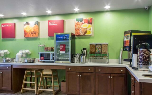 Comfort Suites At Tucson Mall