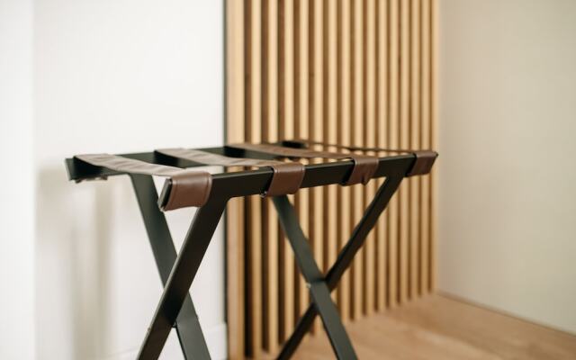 Kala Luxury rooms by DuHomes