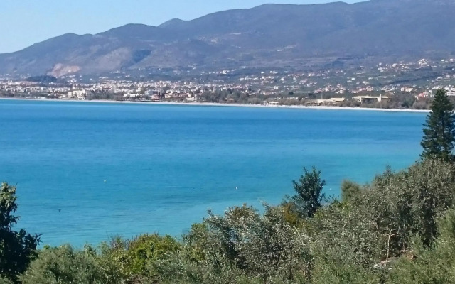 Messinian Blue SeaSide Villa