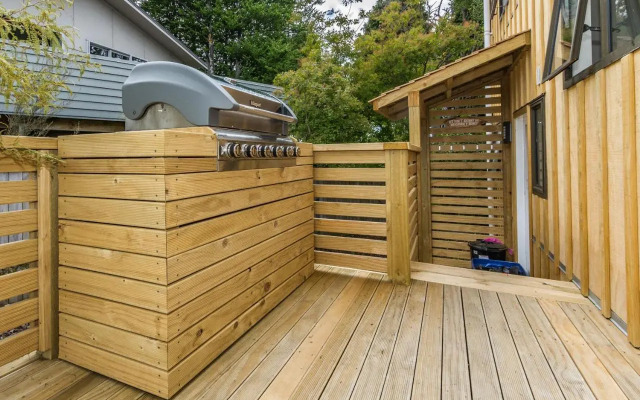 98 on Clyde Spa Retreat - Ohakune Holiday Home