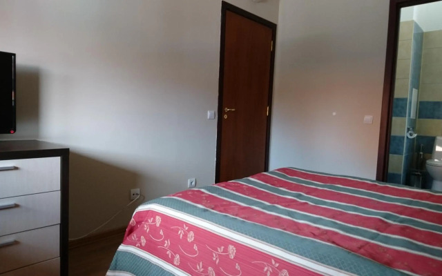 TES Flora Apartments