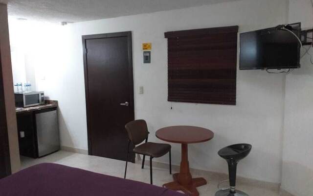 Premier Hotel Suites