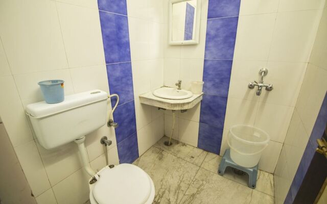 Hotel Bajaj Inn