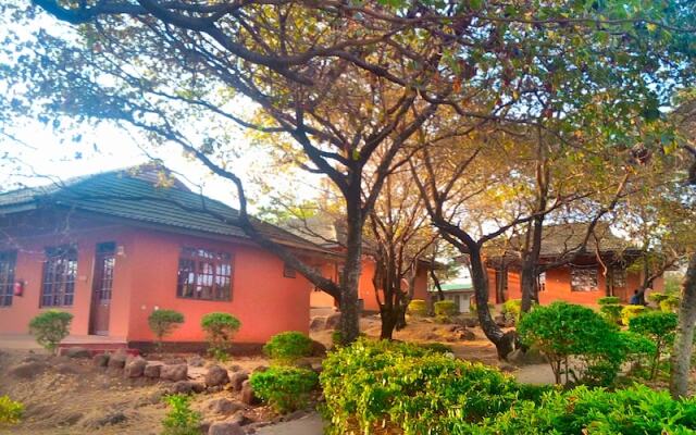 Lulimac Lake Manyara Lodge