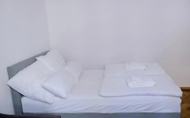 Lorena’s Apartment